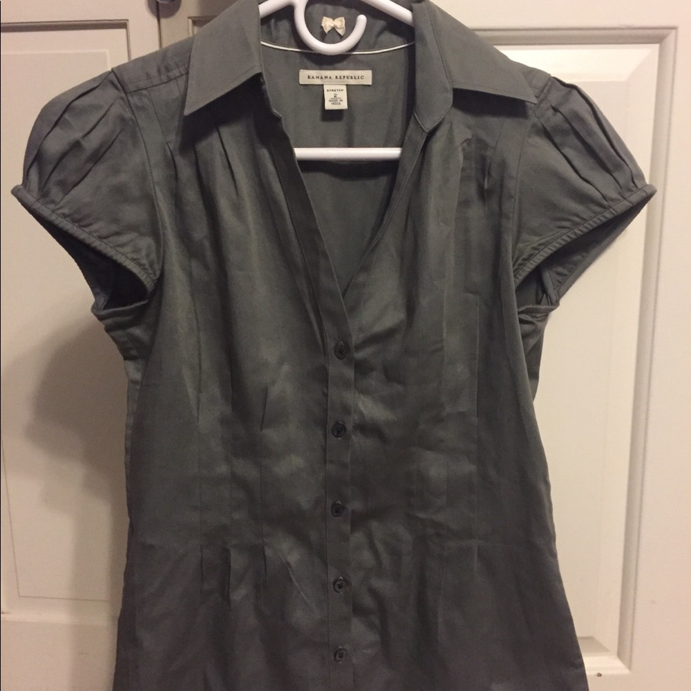 Banana Republic cap sleeve button up